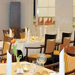 Hotel Radisson Blu Chociebuż