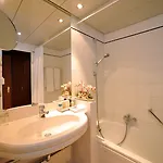 Radisson Blu Hotel 4*