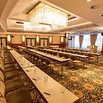 Radisson Blu Hotel Chociebuż