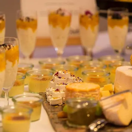 Radisson Blu Hotel 4*