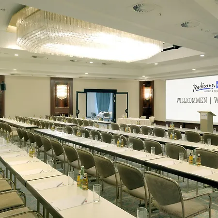 Hotell Radisson Blu 4*