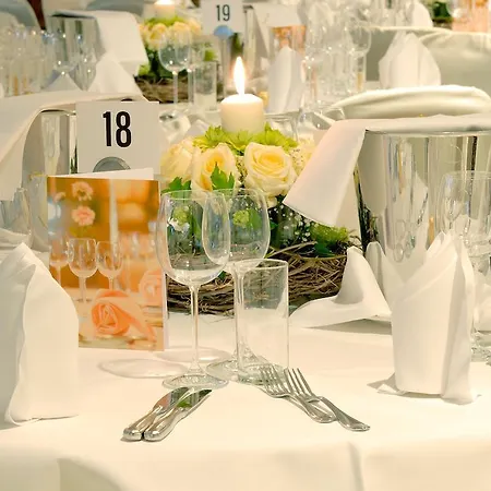 Отель Radisson Blu 4*