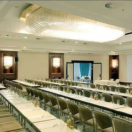 Отель Radisson Blu Котбус