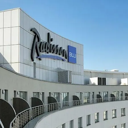 Отель Radisson Blu