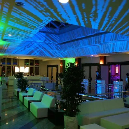 Radisson Blu Hotel 4*