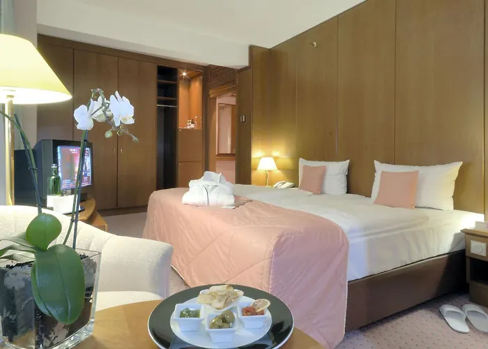 Radisson Blu Hotel 4*